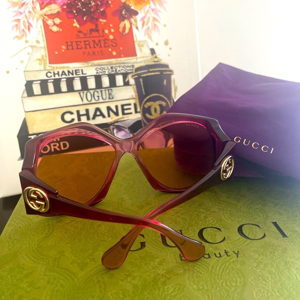 Women Gucci sunglasses 🕶️🩷 - Picture 9 of 17